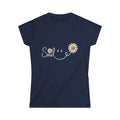 Smile Daisy Tee — Women's Floral Smile Graphic T-Shirt