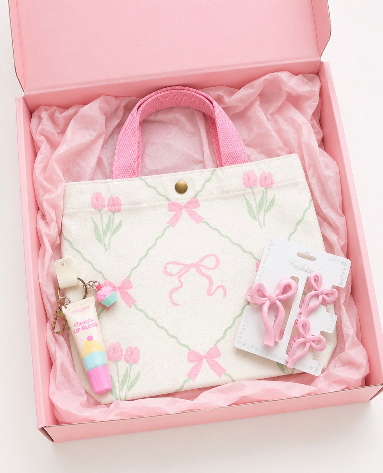 Little Diva Mini Tote Gift Set beautifully presented in a pink gift box with tissue paper